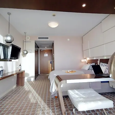 309 W Pieciogwiazdkowym Marine Plaza 20 M Rowery W Cenie Dobruk